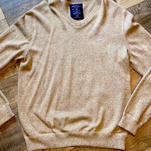 American Eagle men’s sweater